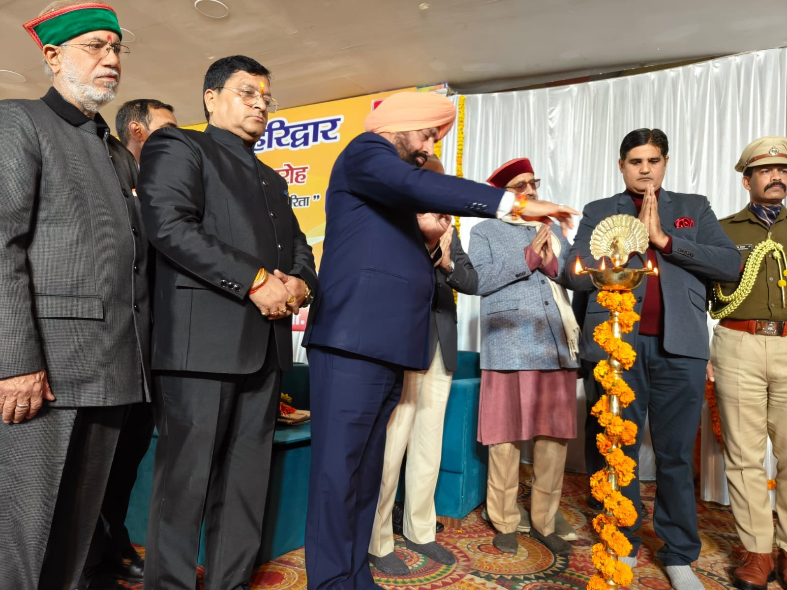 हिंदी हिन्दुस्तान की आत्मा, संस्कृत से कंप्यूटर, फिर सुपर कंप्यूटर और अब एआई, सभी देश की उपज, द्विशताब्दी समारोह ऐतिहासिक धरोहर: राज्यपाल