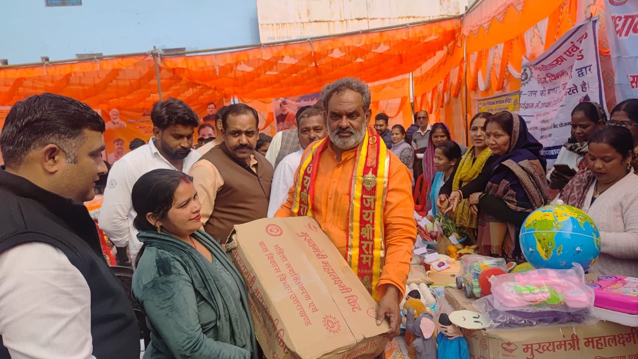 जन—जन के द्वार में जनता की समस्याओं का कराया समाधान, जनकल्याणकारी योजनाओं का मिला सैकड़ों क्षेत्रवासियों को लाभ, हरिद्वार ग्रामीण में लगातार शिविर