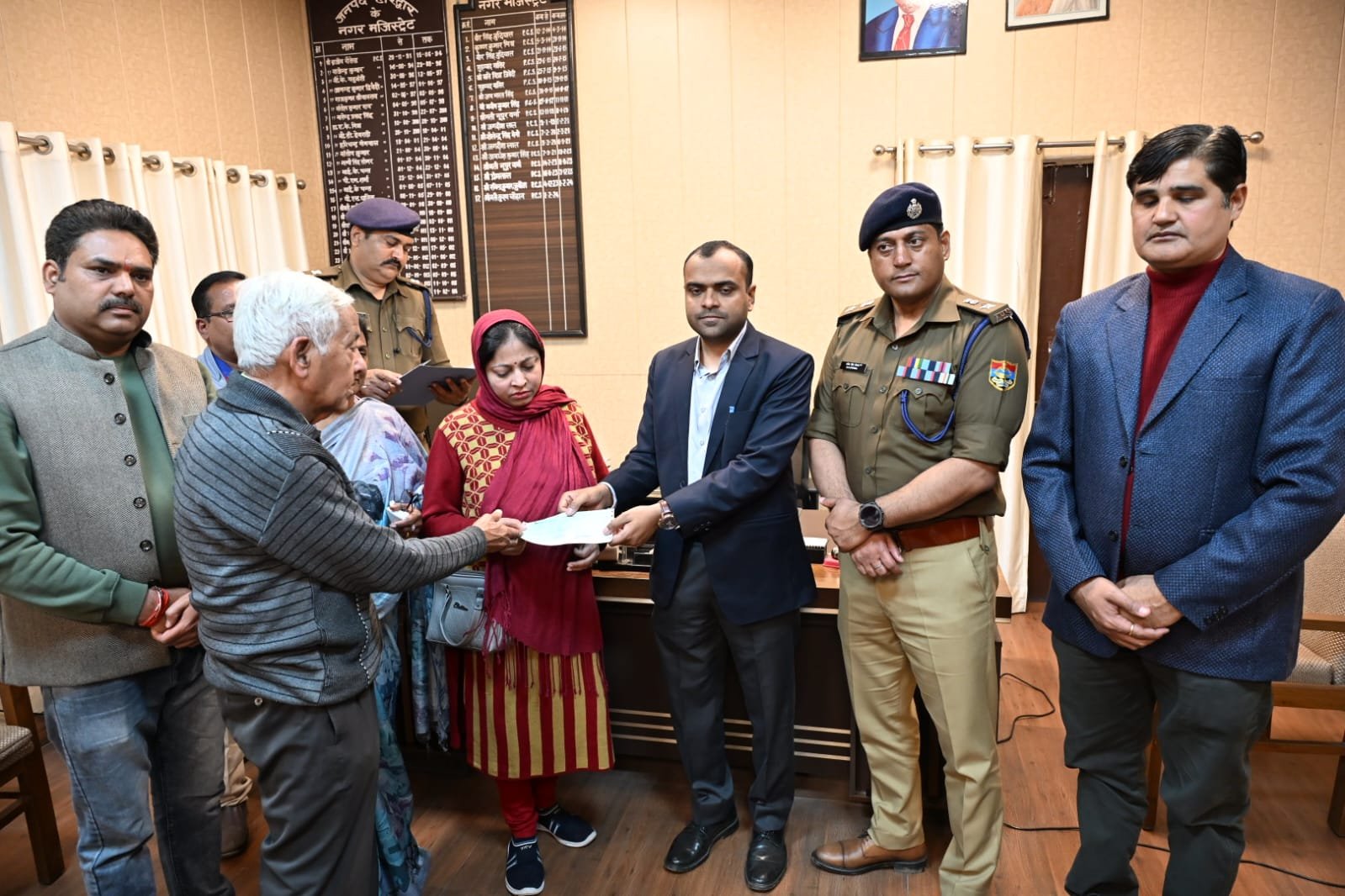 हरिद्वार के मृतक पत्रकार आश्रितों को आर्थिक सहायता के चैक वितरित, पत्रकार कल्याण कोष से तीन पत्रकारों के आश्रितों को 05-05 लाख की मिली सहायता