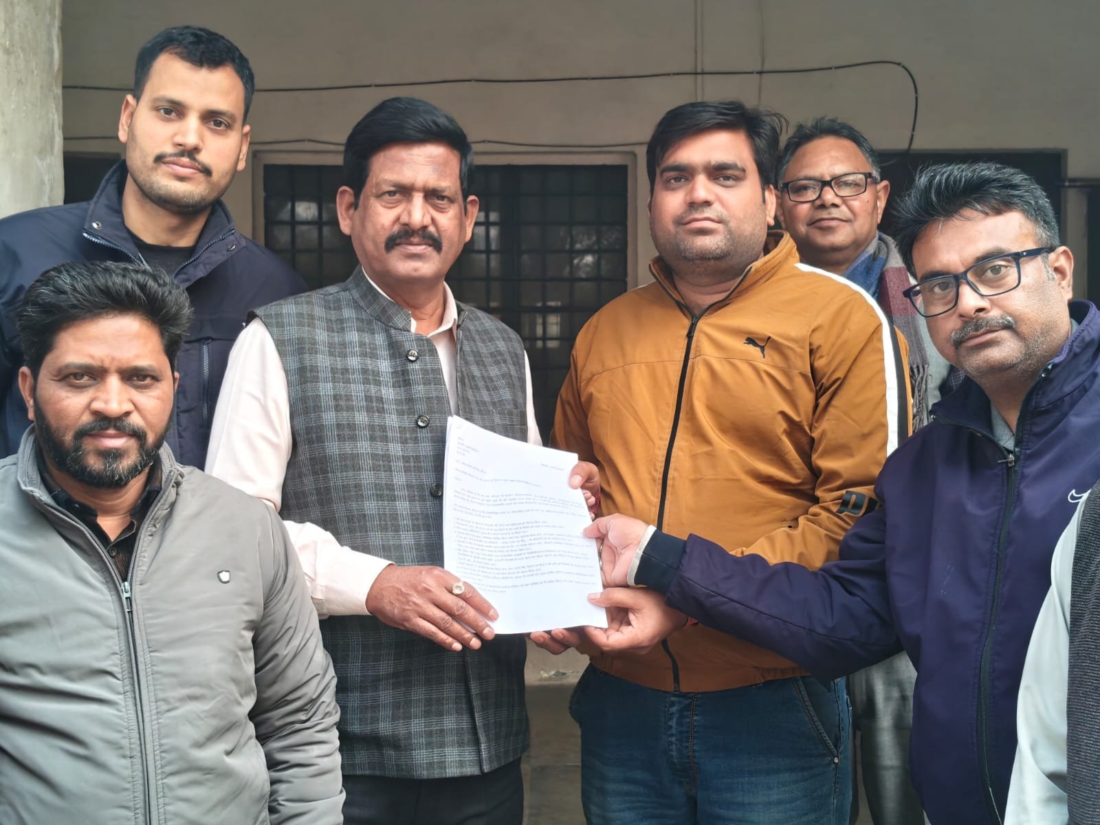 भेल के बेच दिए शेयर, भाजपा की केंद्र सरकार की श्रमिक विरोधी चार श्रम संहिताओं को रद्द करवाने के विरोध में उतरे श्रमिक नेता