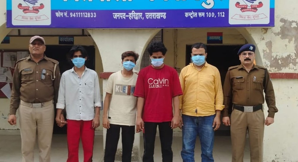 रोजेदारों ने पवित्र महीने में नाबालिग के साथ किया दुष्कर्म, अब सलाखों के पीछे मनेगी ईद