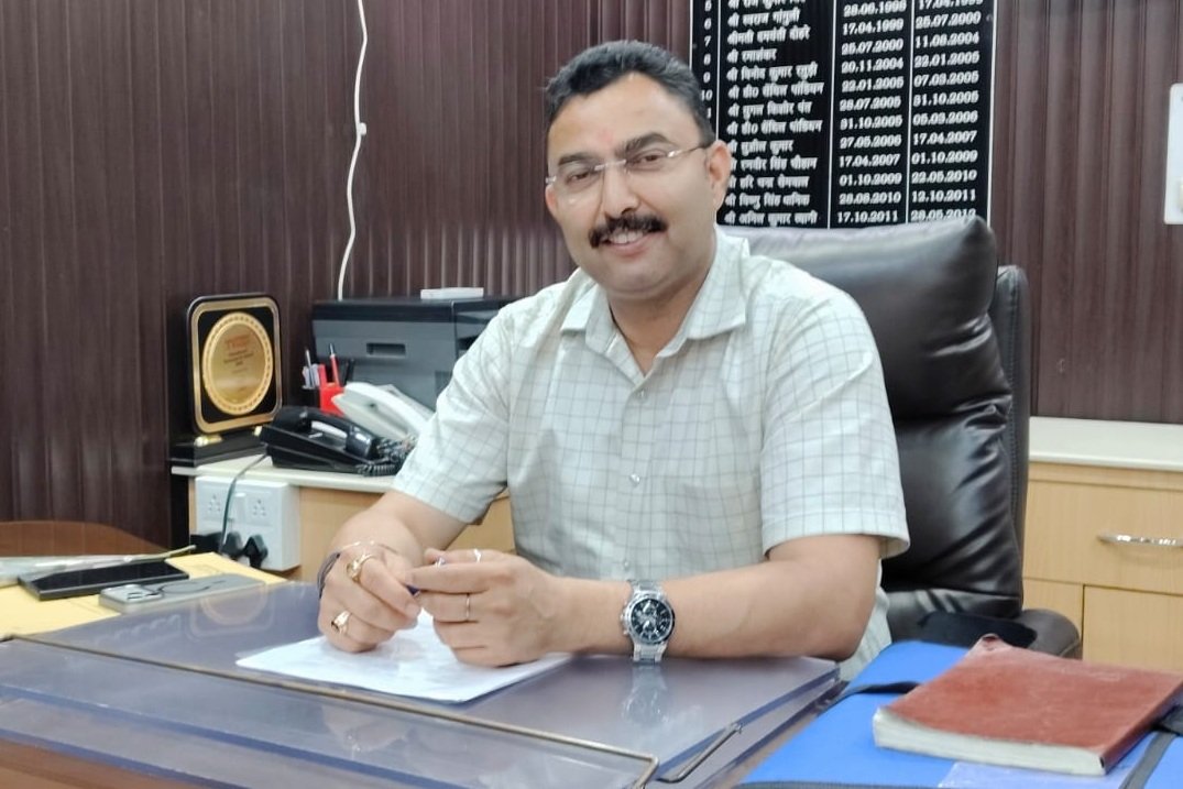 सीनियर पीसीएस प्रत्यूष सिंह ने संभाला सचिव का पदभार, प्राधिकरण की प्लानिंग के अनुसार होंगे सौंदर्यीकरण एवं विकास कार्य, अवैध पर कार्रवाई