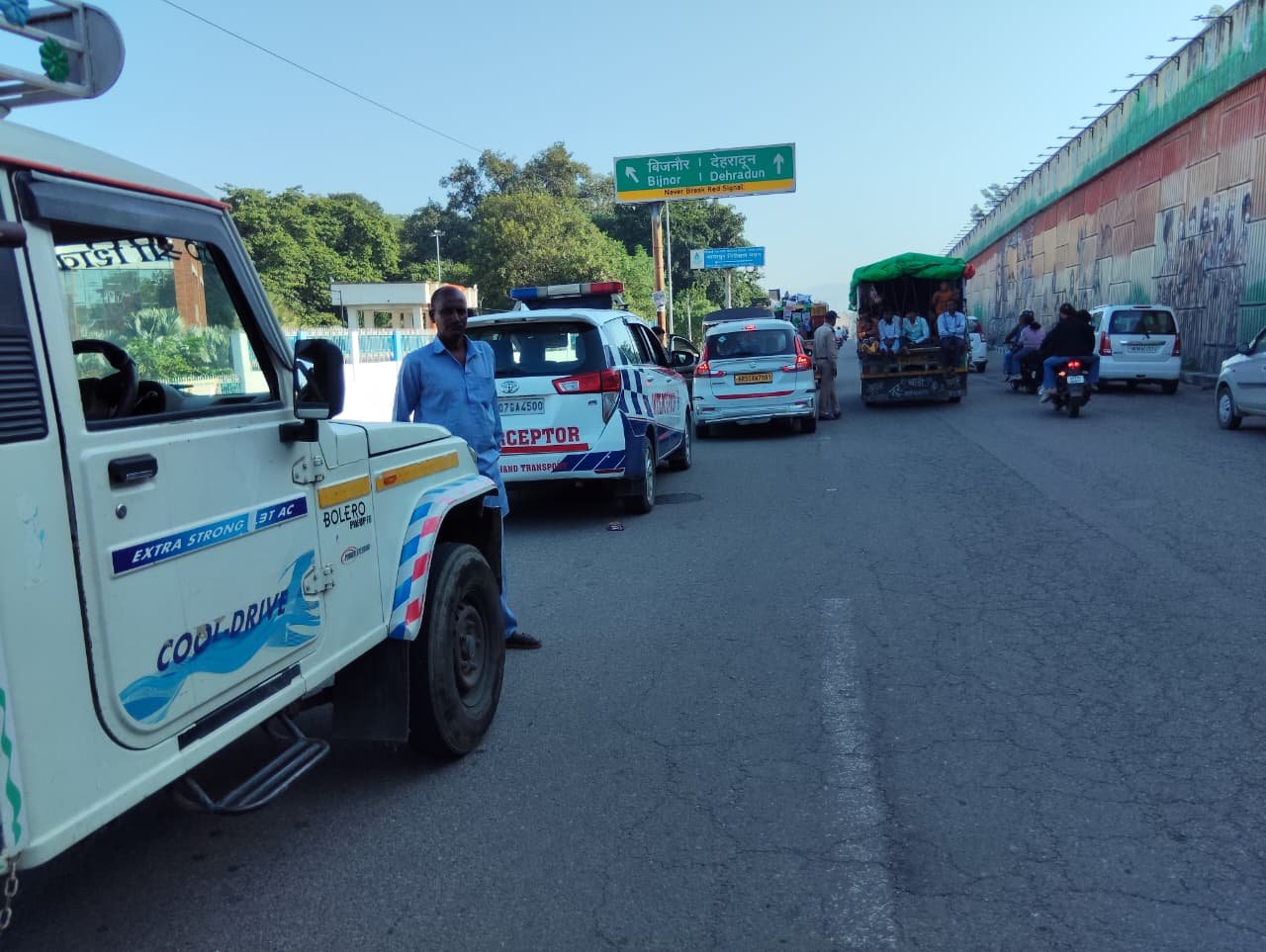 एआरटीओ ने चलाया अभियान, नियमों का उल्लंघन करने वाले चालकों के वाहनों के काटे चालान, जारी रहेगी कार्रवाई